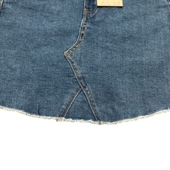 NEW Levi’s Blue Denim Jean Skirt Med Wash Zip Front Elastic‎ Side Girls Size 8 - Picture 4 of 13